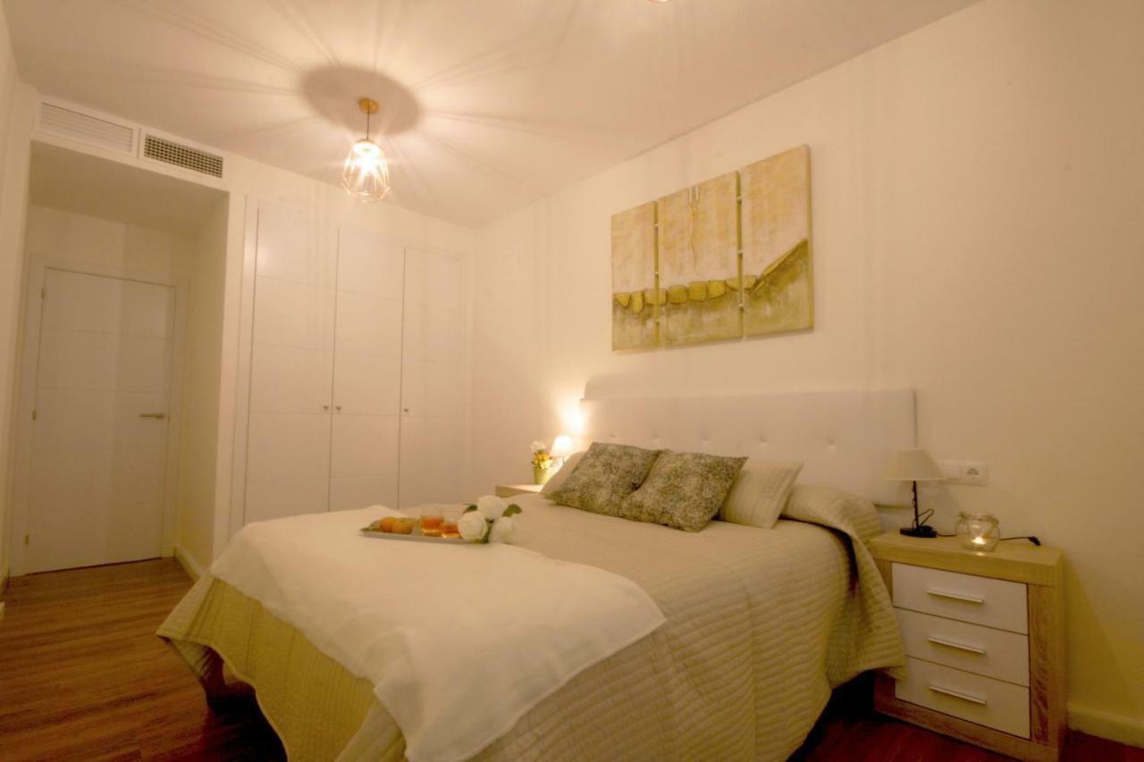 Appartement Apartamento Vacacional Carmona Extérieur photo
